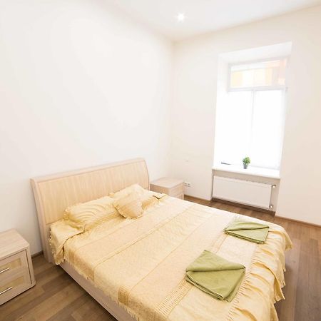 Chornovola 11 Apartment Lviv Centre エクステリア 写真